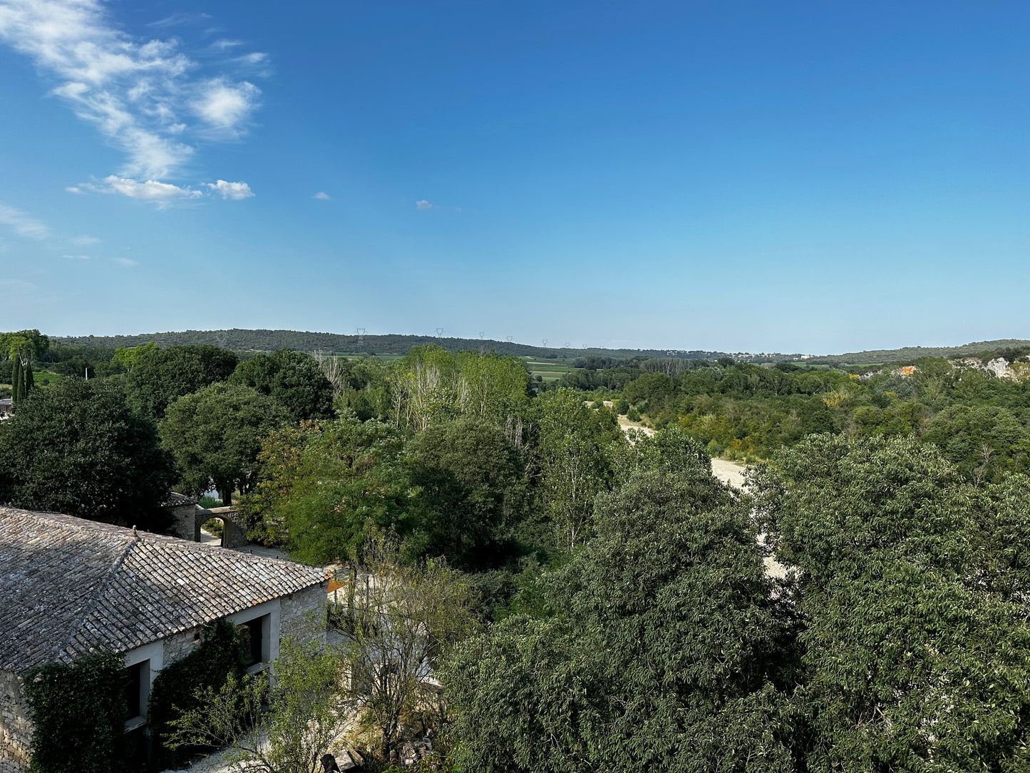 SUITE VUE PONT SAINT-NICOLAS - CLOÎTRE C4