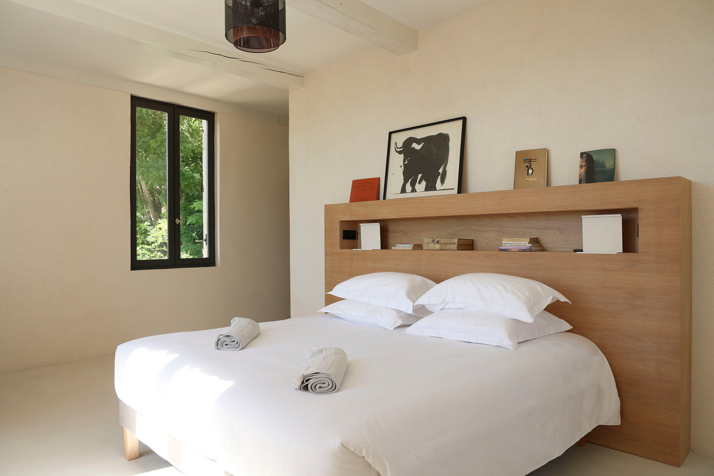 CHAMBRE VUE JARDIN : RÉFECTOIRE R2