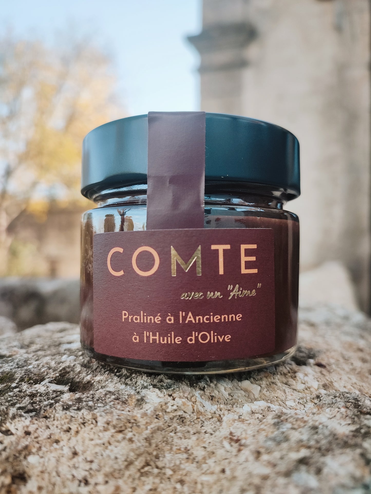 COMTE SPREAD PRALINE